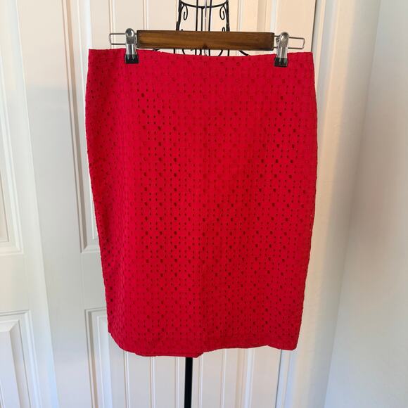 New York & Company Dresses & Skirts - New York & Company Pink Textured Skirt Size 6 NWT Back Zip Slit